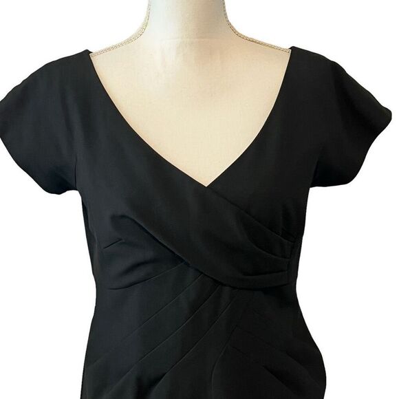Michael Kors Black Short Sleeve Cocktail Dress Size 8 - Picture 2 of 6